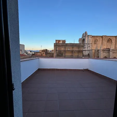 Tarragona Apartments * タラゴナ