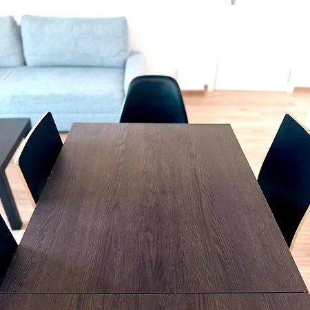 Tarragona Apartments تاراغونا