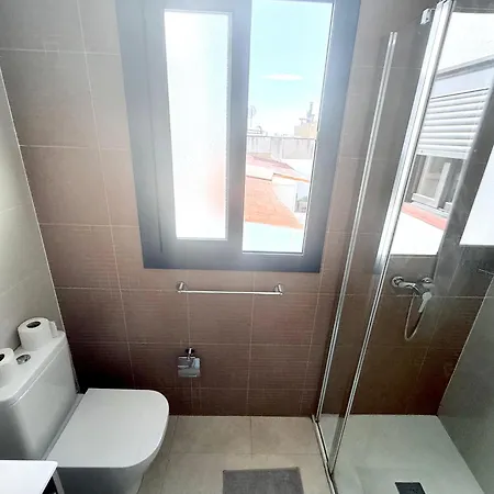 Tarragona Apartments شقة
